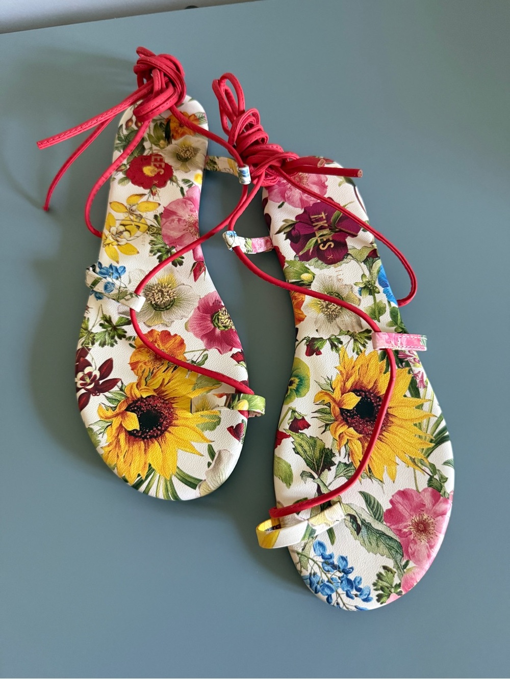 TKEES + Alice & Olivia Floral Sunflower Lace- Up Sandals - Red Straps